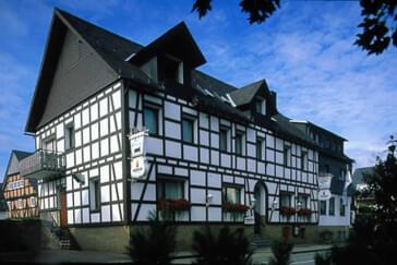 Monteurzimmer in Medebach - Gasthof zum Österntor 