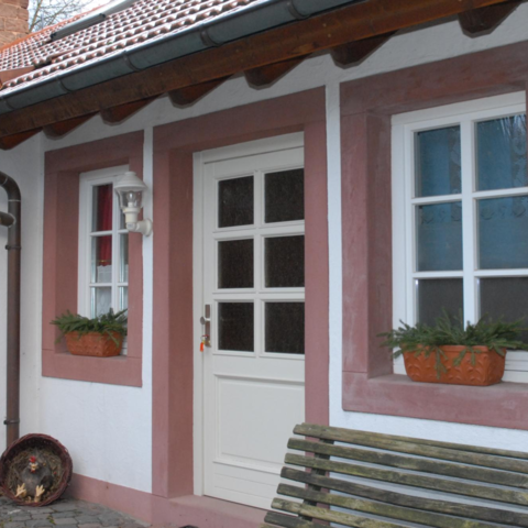 Monteurzimmer in Althornbach - Ferienhäuschen im Innenhof bei Familie Schlemmer