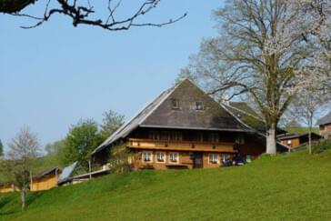 Monteurzimmer in Oberried-Hofsgrund - Reesbauernhof mit 6 Betten - Nähe Freiburg