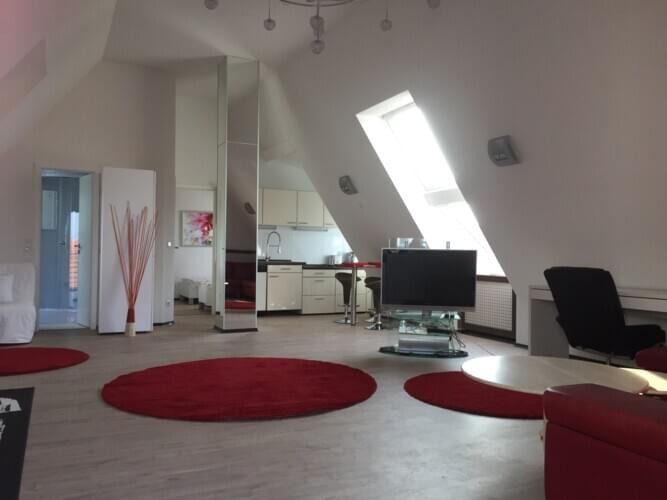 "STUDIO" 4,5 ZW, 1-8 Personen