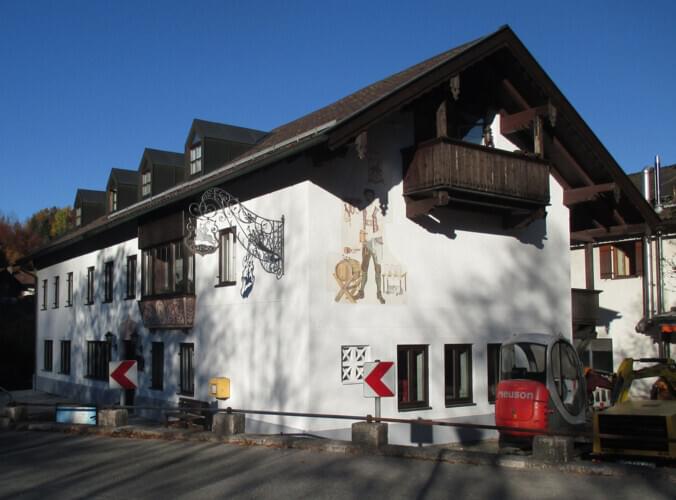 Haus1