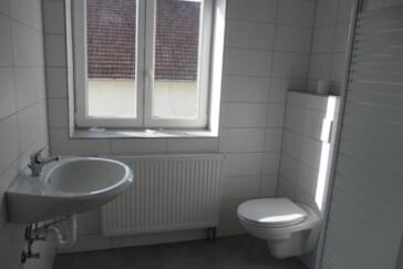 Monteurzimmer in Attenhofen - VIRTUS- Zimmer für Arbeiter & Baufirmen