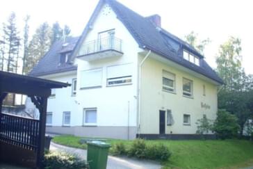 Monteurzimmer in Schmitten-Oberreifenberg - Landhaus Delphin 