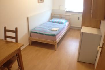 Monteurzimmer in Augsburg - RF - Vermietungen  - nähe Zentralklinikum