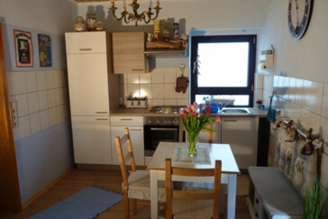 Monteurzimmer in Blieskastel-Niederwürzbach - Haus am Würzbacher Weiher bis 7 Personen 