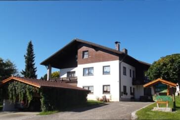 Monteurzimmer in Zell - Ferienwohnung Höcherl