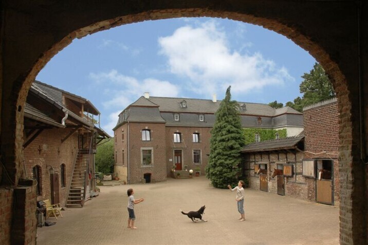 Monteurzimmer 2ZimmerAppartement für 3 Personen mit Küche und Bad in